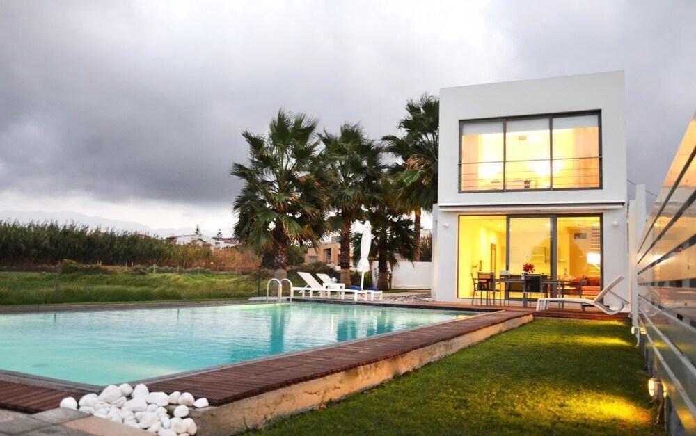 Blue Sea Luxury Villa Maleme Extérieur photo